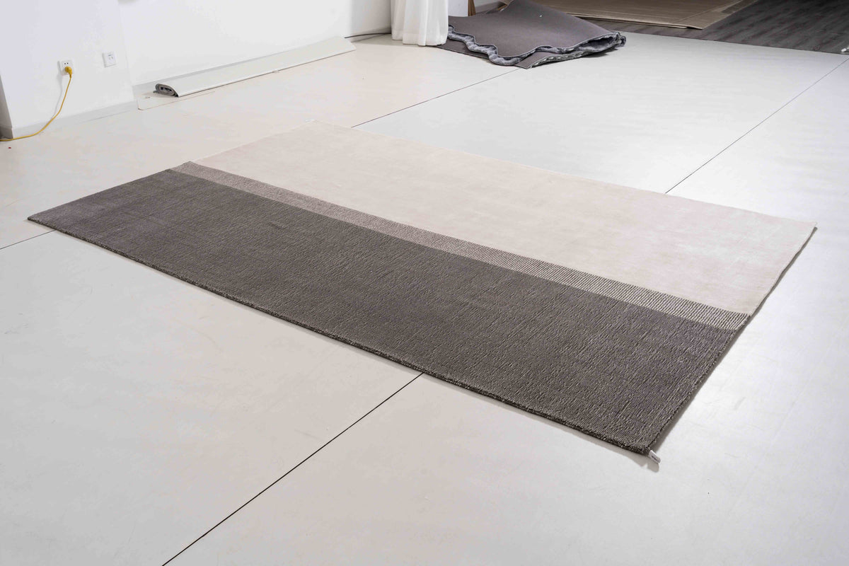 One silhouette. Your dimensions, comfort and finish.