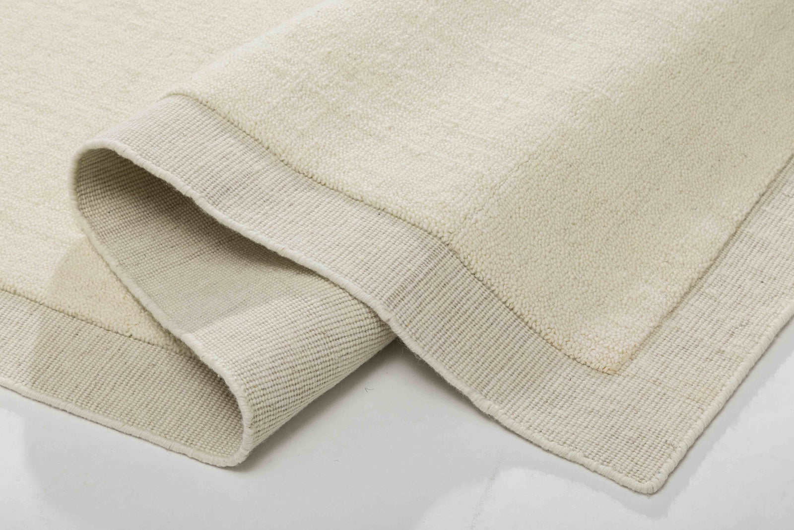 One silhouette. Your dimensions, comfort and finish.