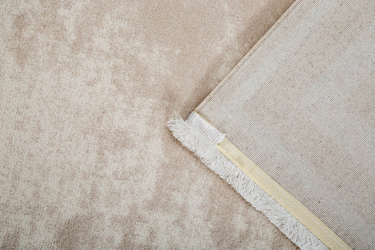 One silhouette. Your dimensions, comfort and finish.