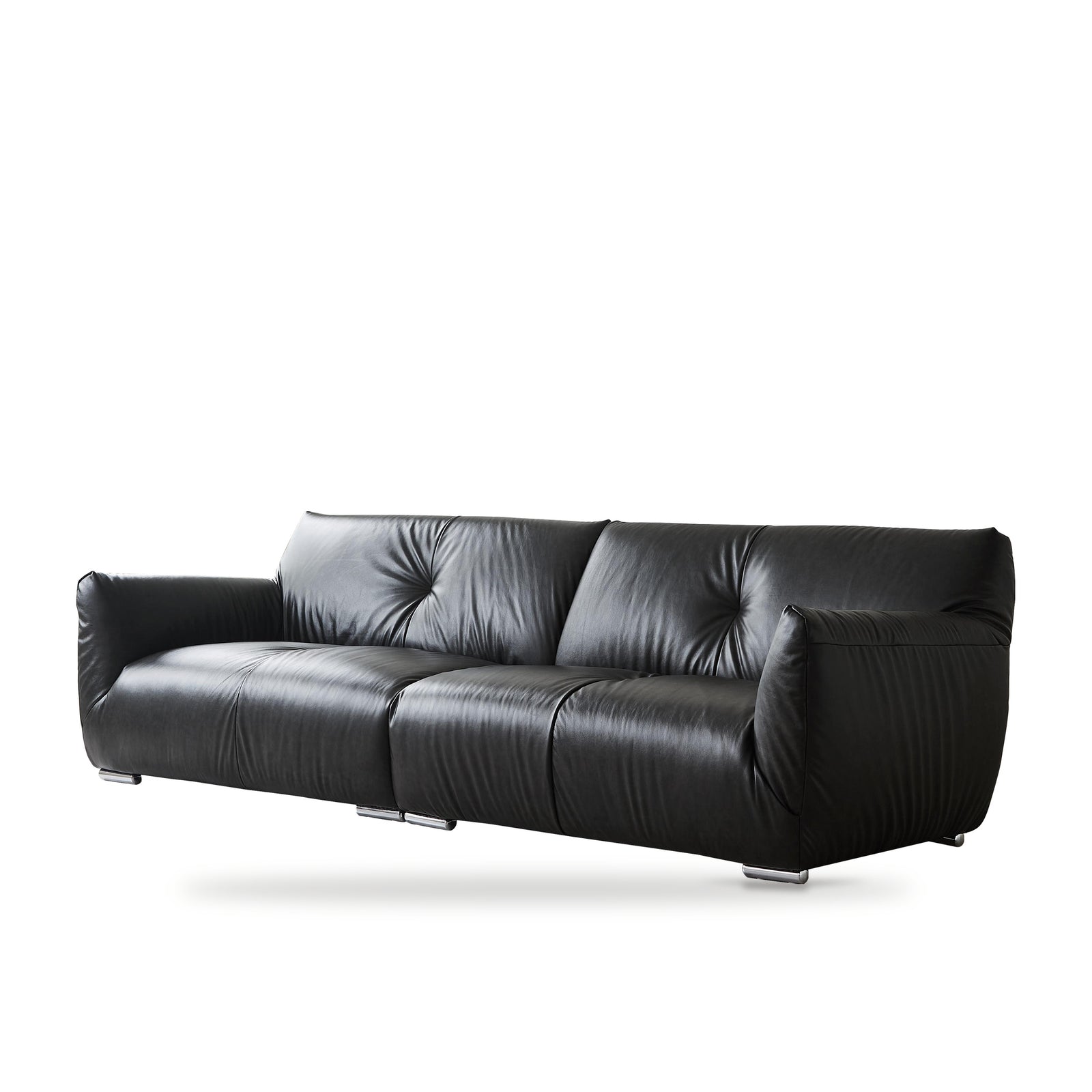 One silhouette. Your dimensions, comfort and finish.