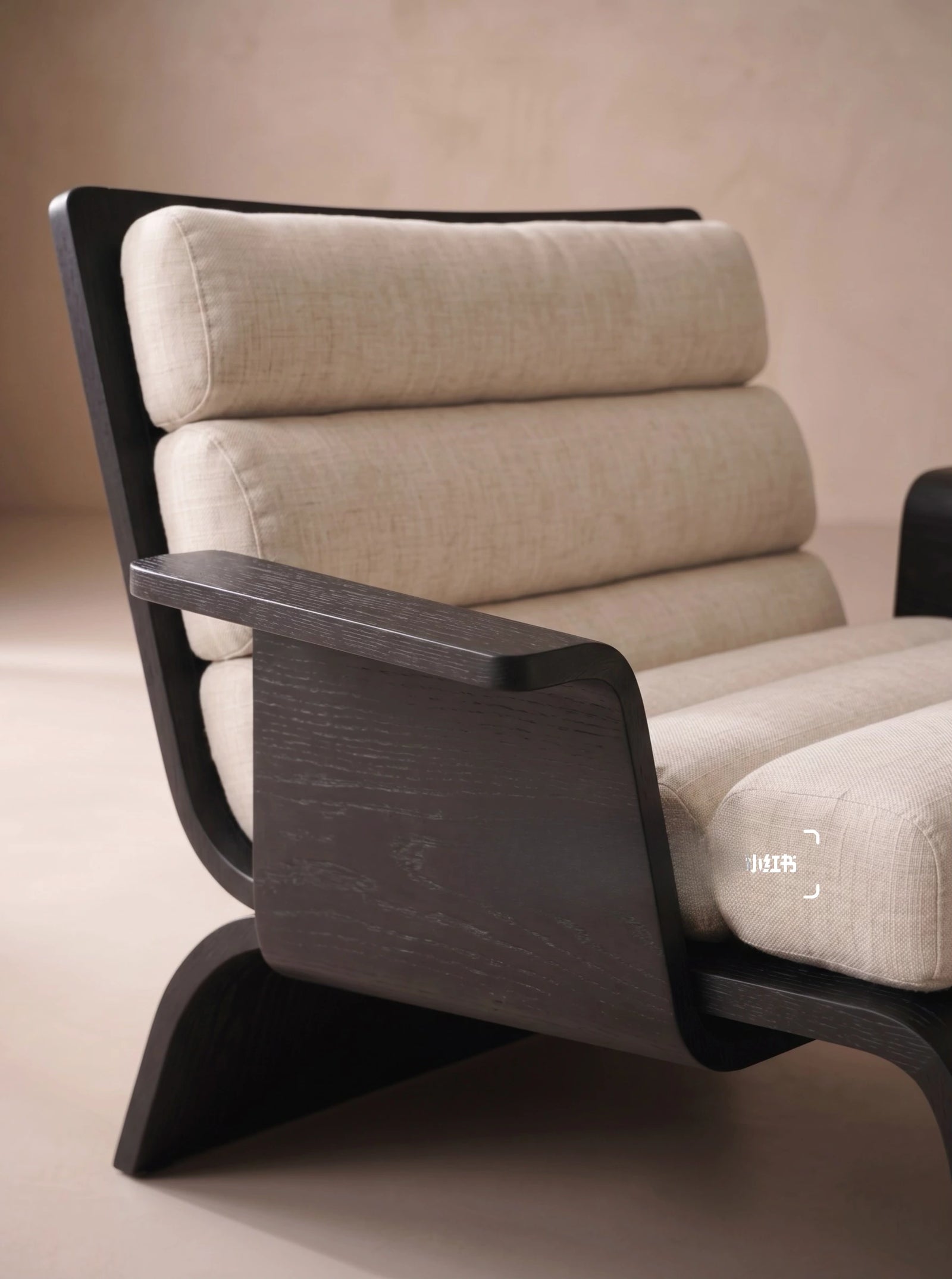 One silhouette. Your dimensions, comfort and finish.