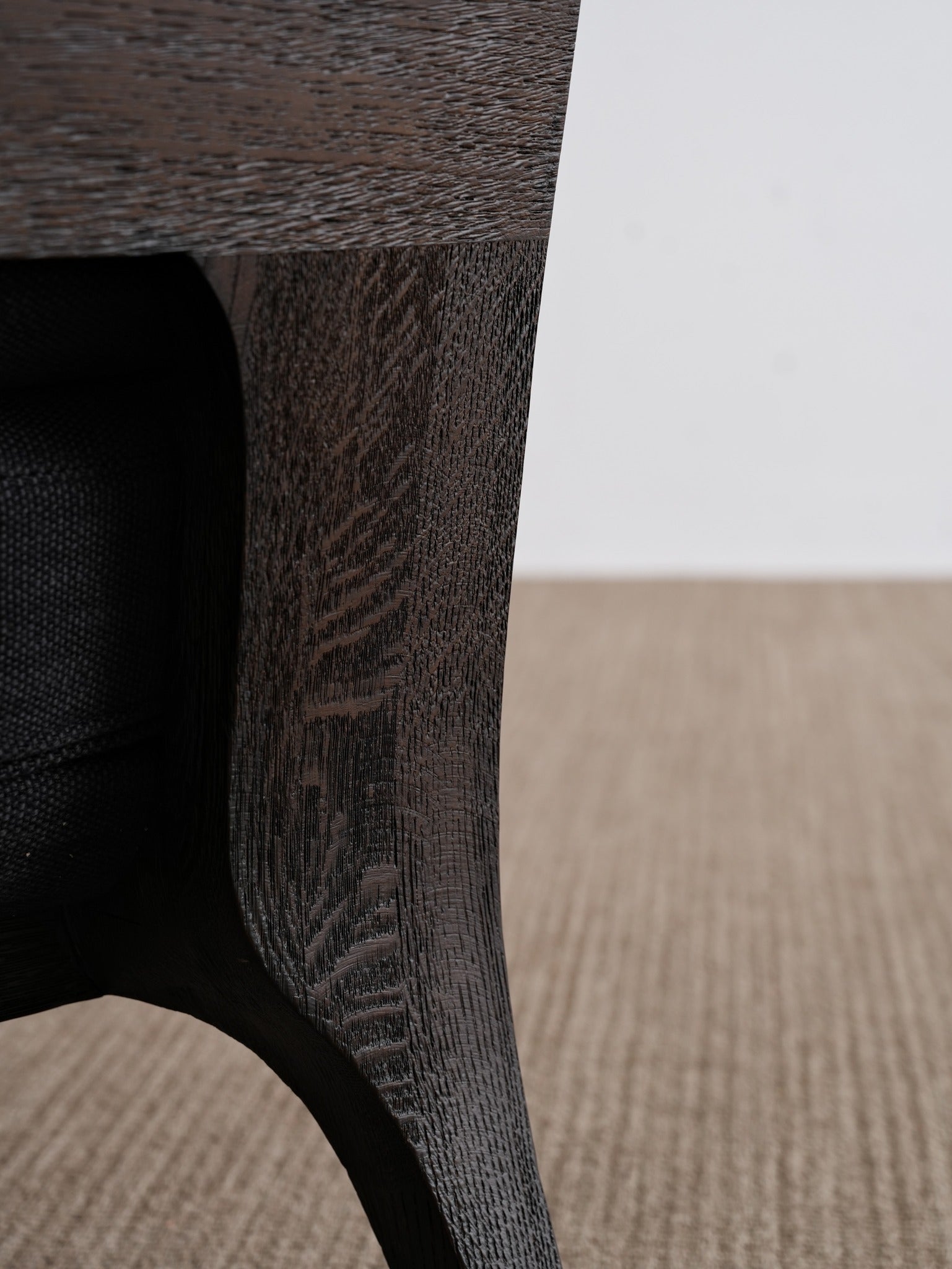 One silhouette. Your dimensions, comfort and finish.