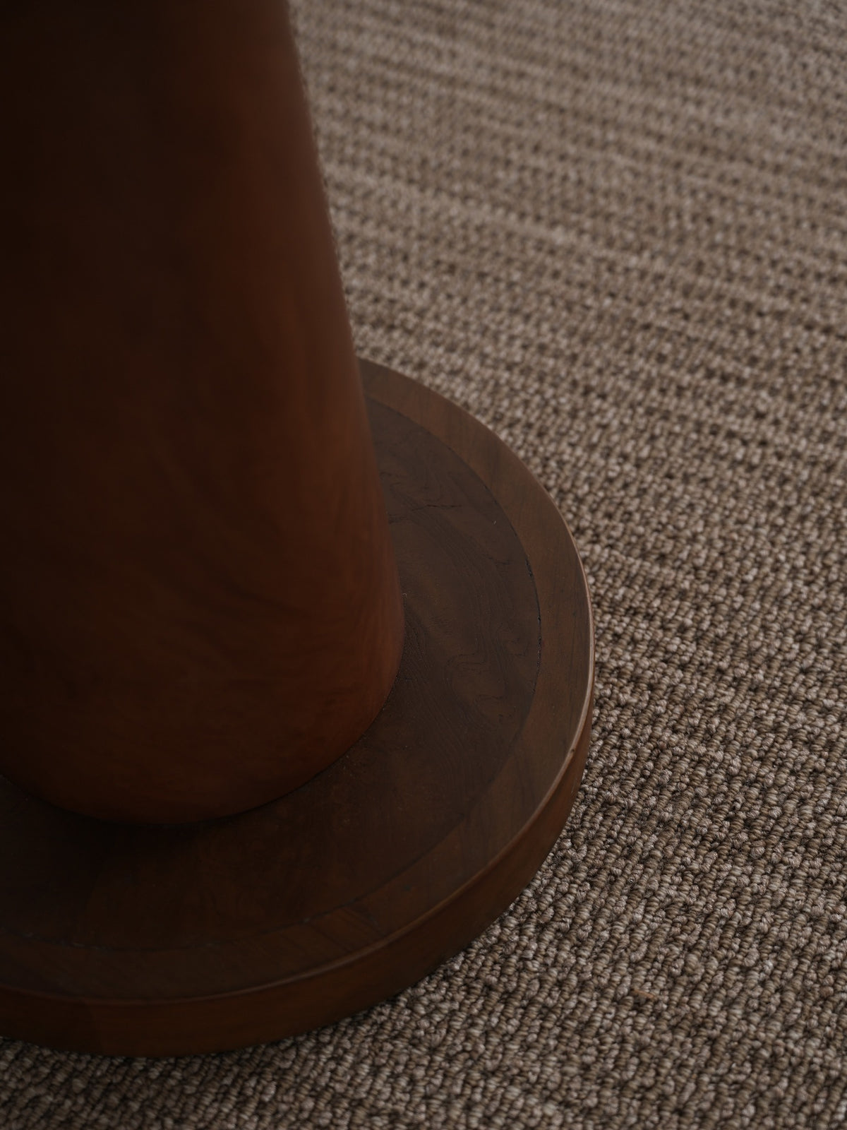 One silhouette. Your dimensions, comfort and finish.