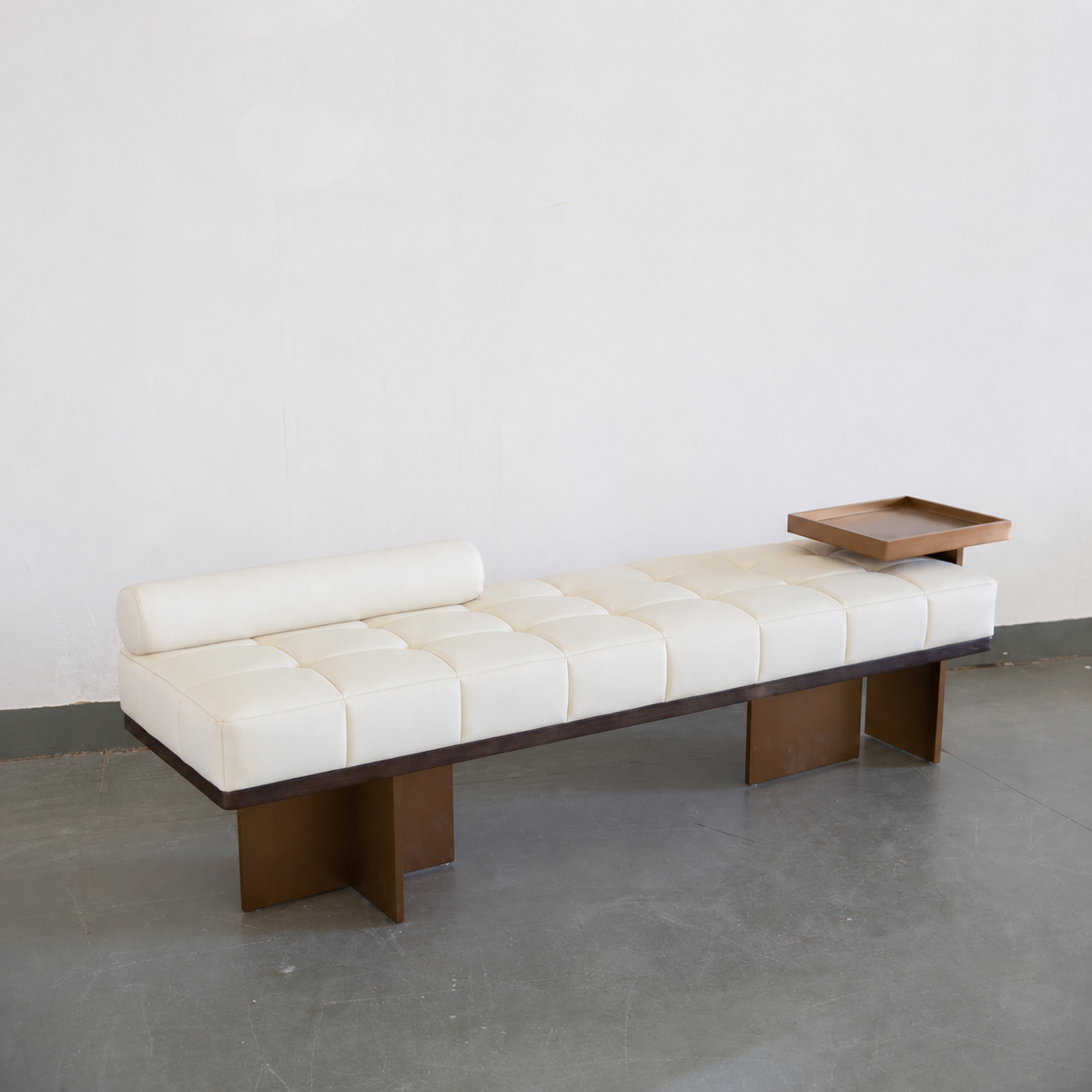 One silhouette. Your dimensions, comfort and finish.