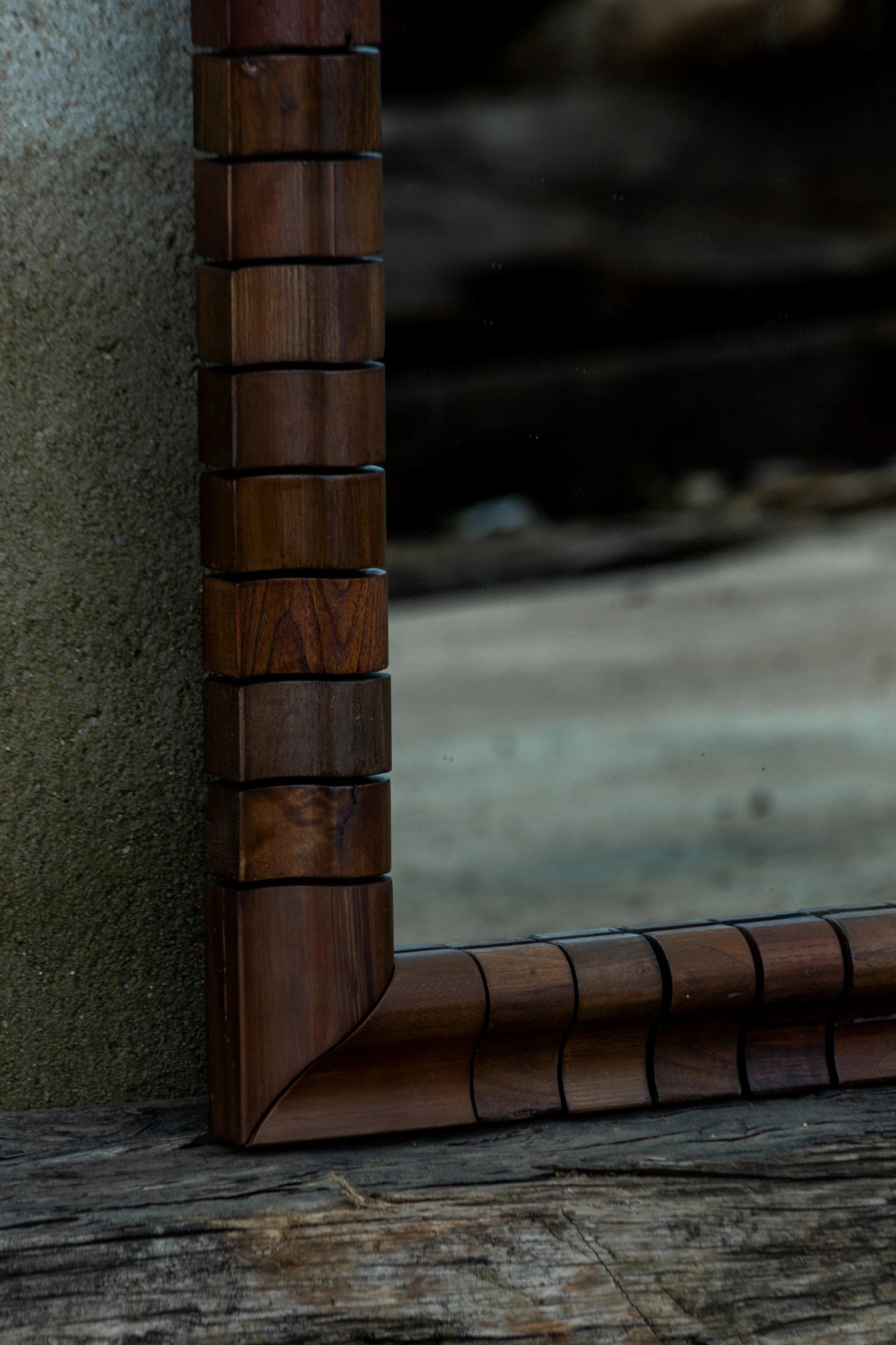 One silhouette. Your dimensions, comfort and finish.