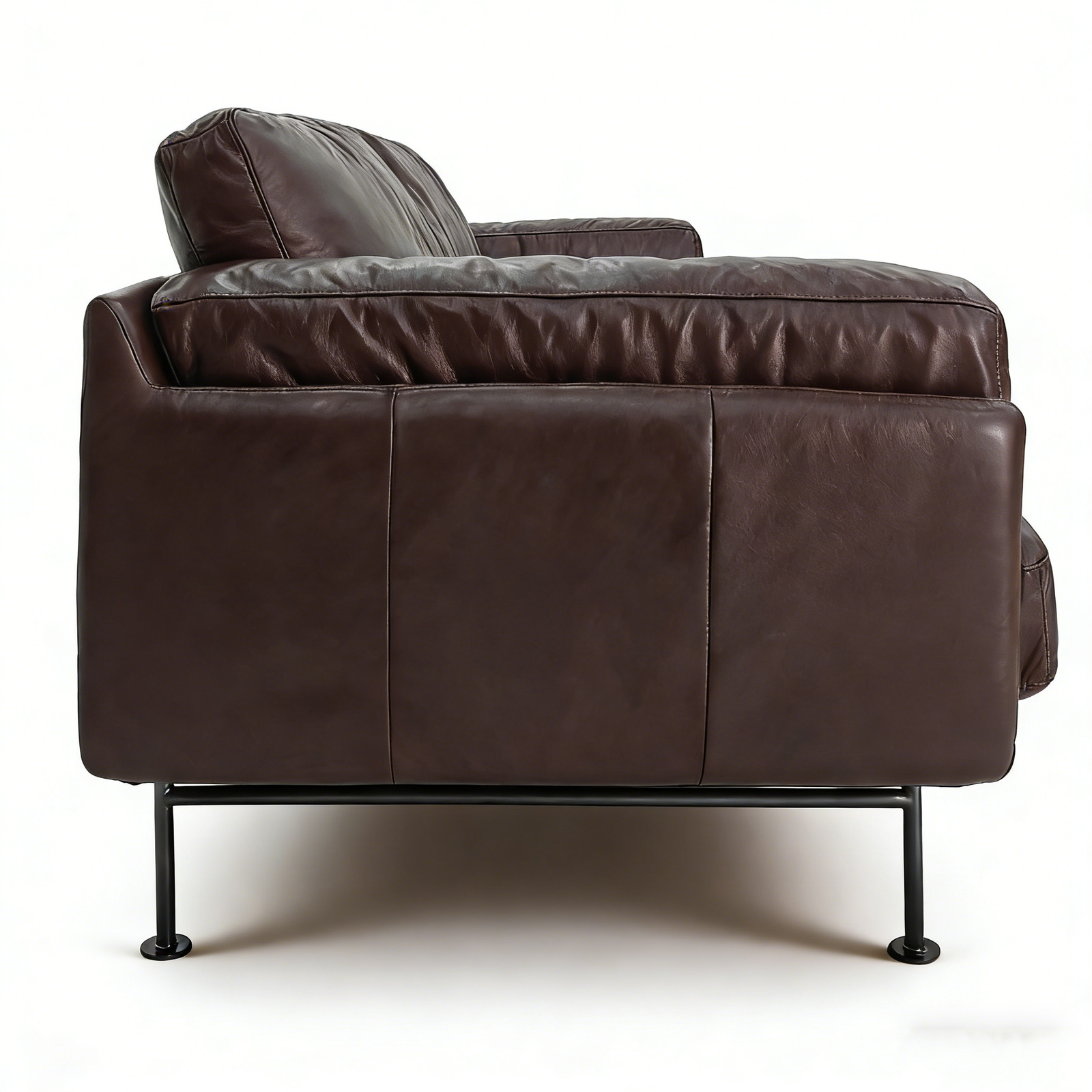 One silhouette. Your dimensions, comfort and finish.