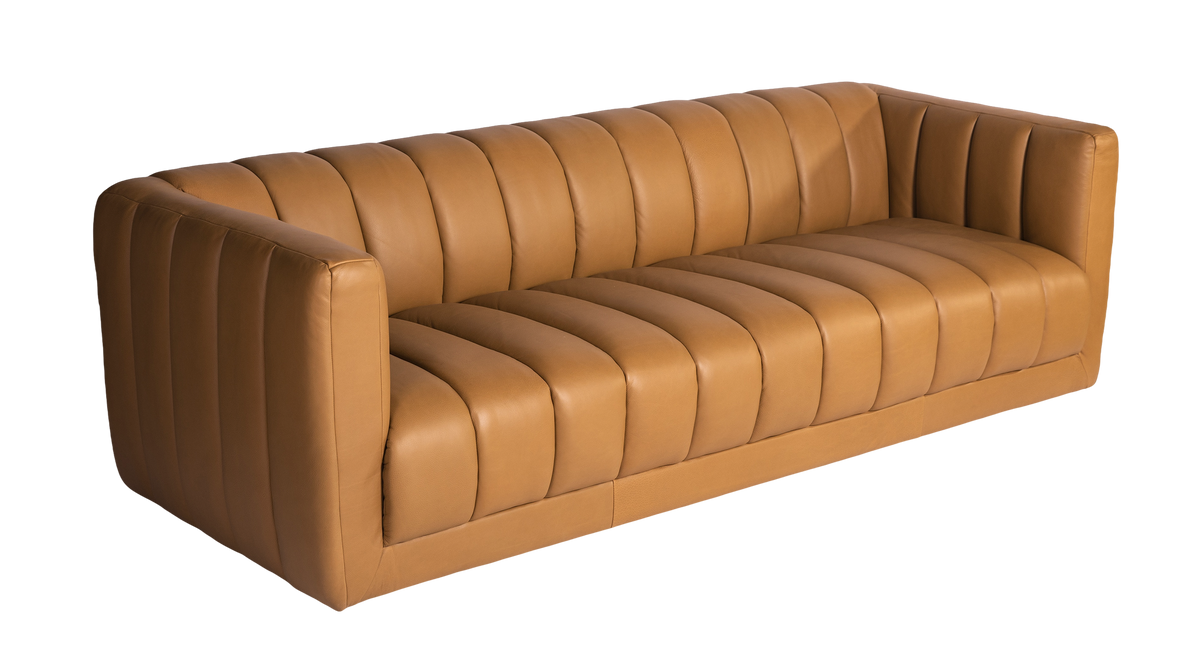 One silhouette. Your dimensions, comfort and finish.