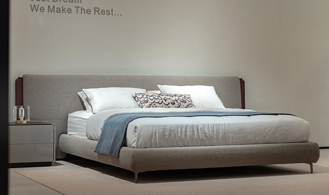 One silhouette. Your dimensions, comfort and finish.