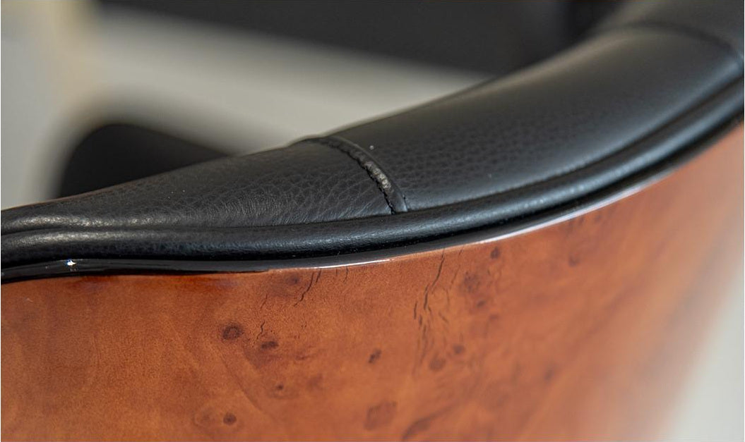 One silhouette. Your dimensions, comfort and finish.
