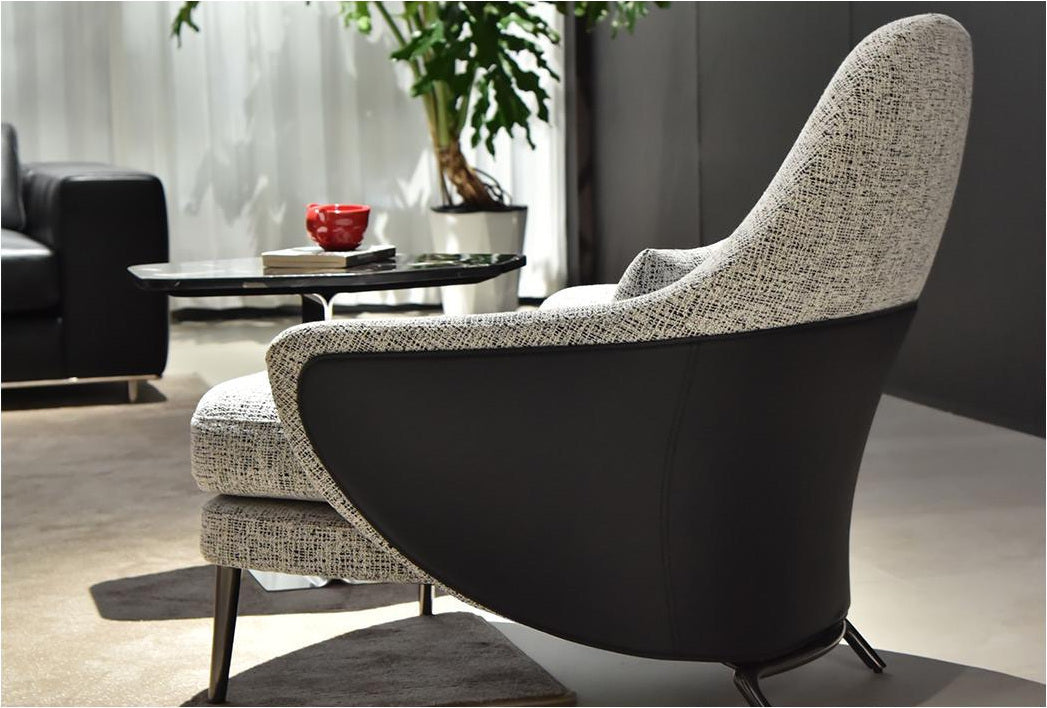 One silhouette. Your dimensions, comfort and finish.