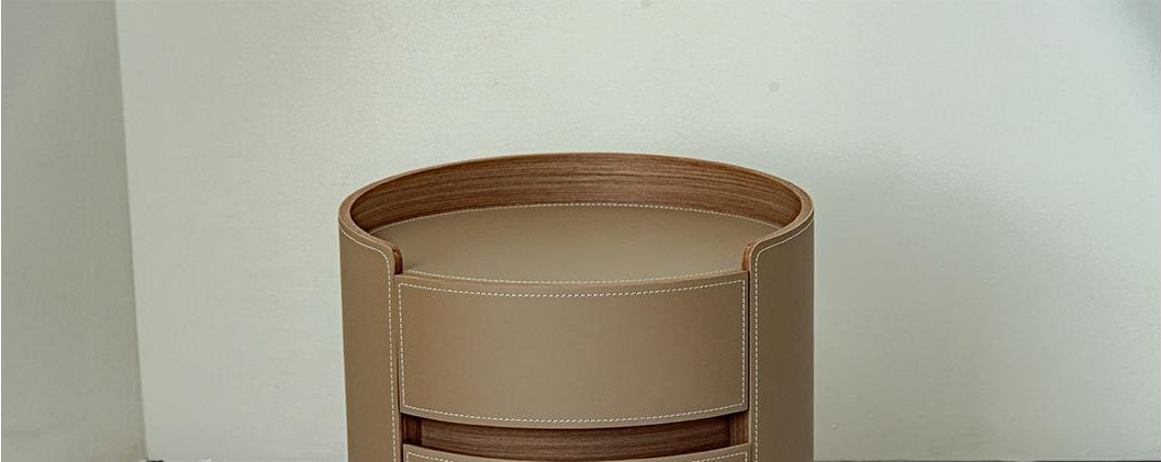 One silhouette. Your dimensions, comfort and finish.