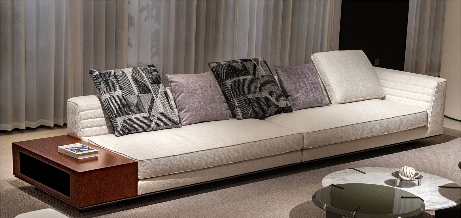 One silhouette. Your dimensions, comfort and finish.