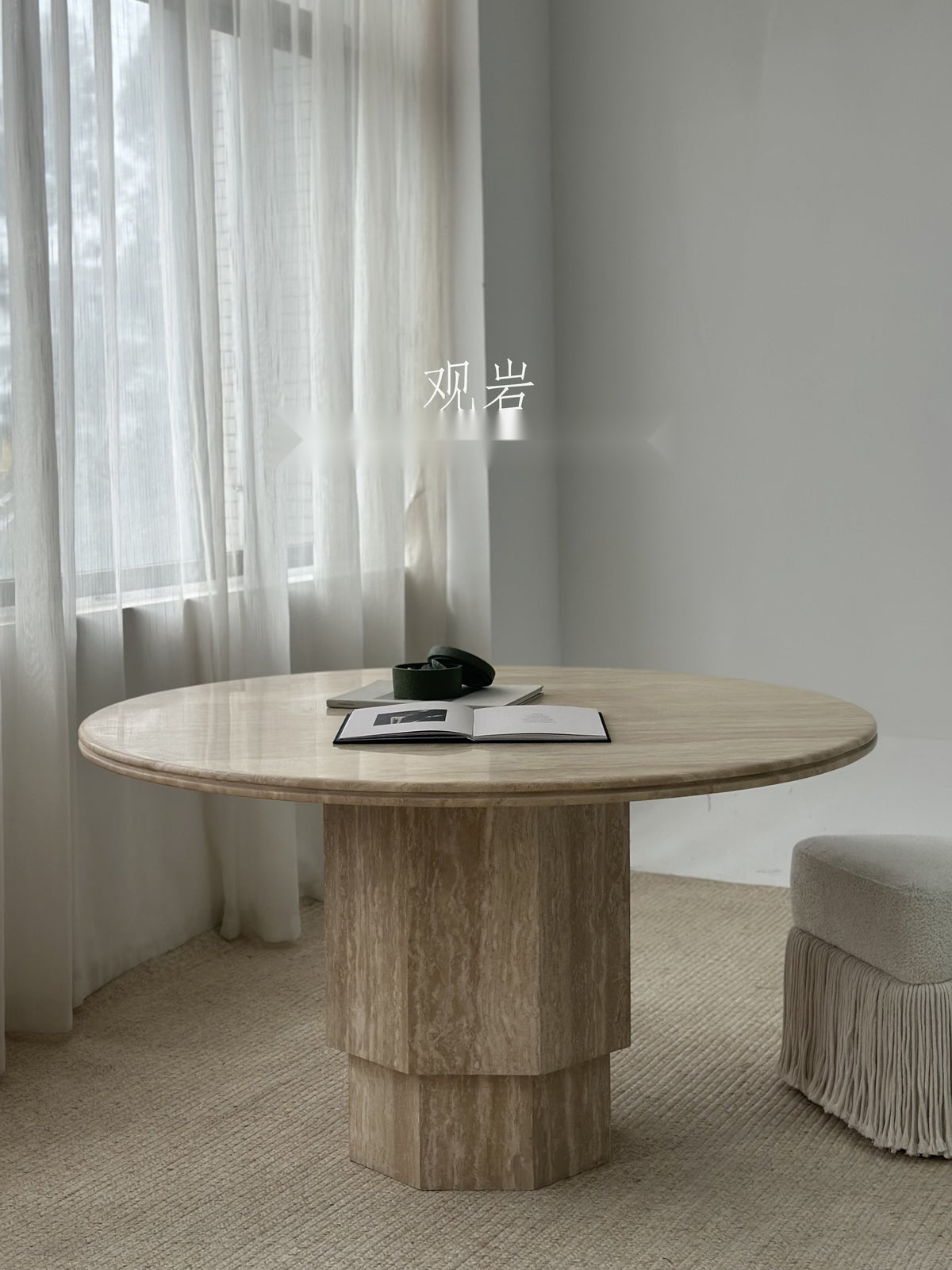 One silhouette. Your dimensions, comfort and finish.