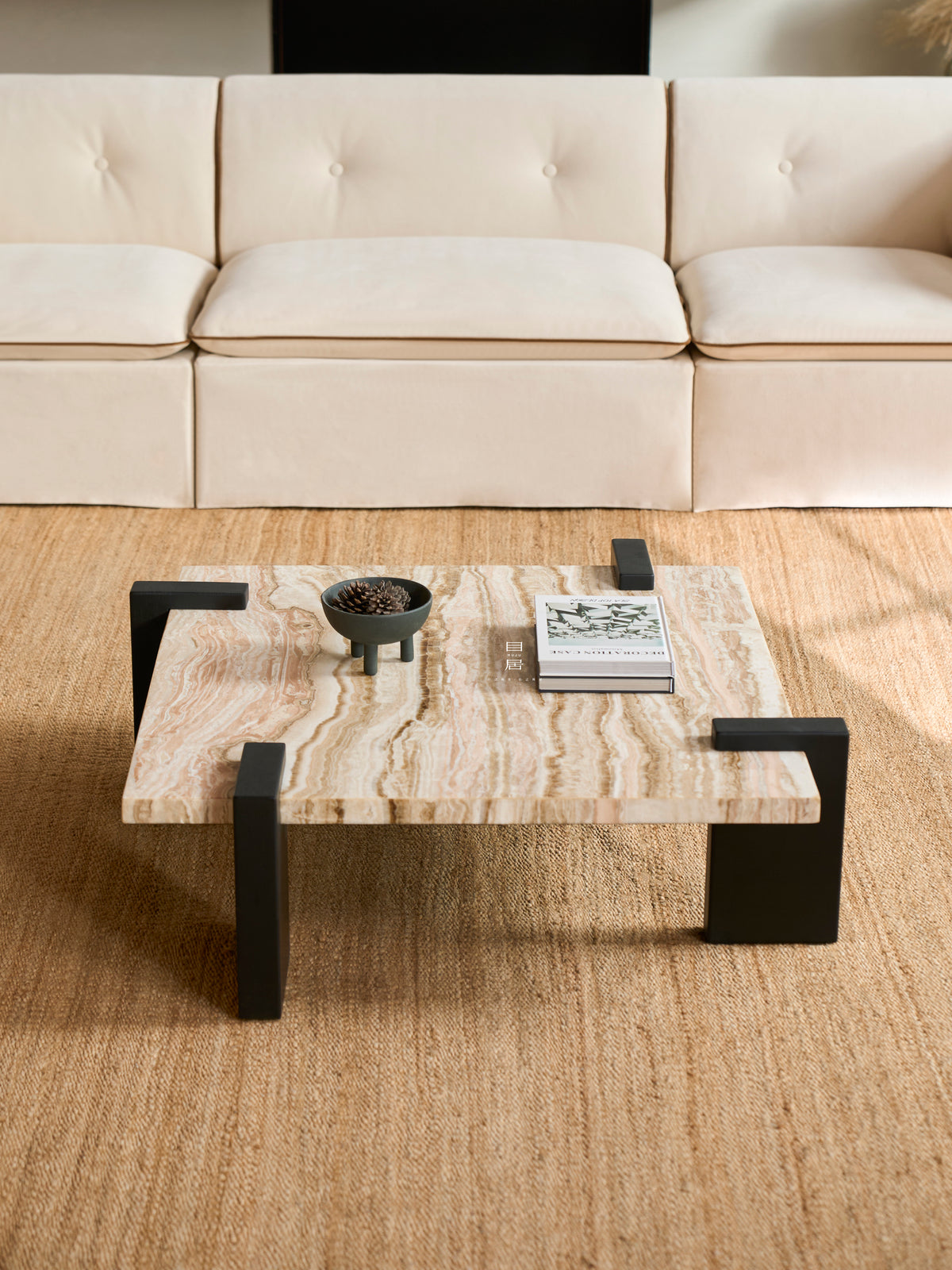One silhouette. Your dimensions, comfort and finish.