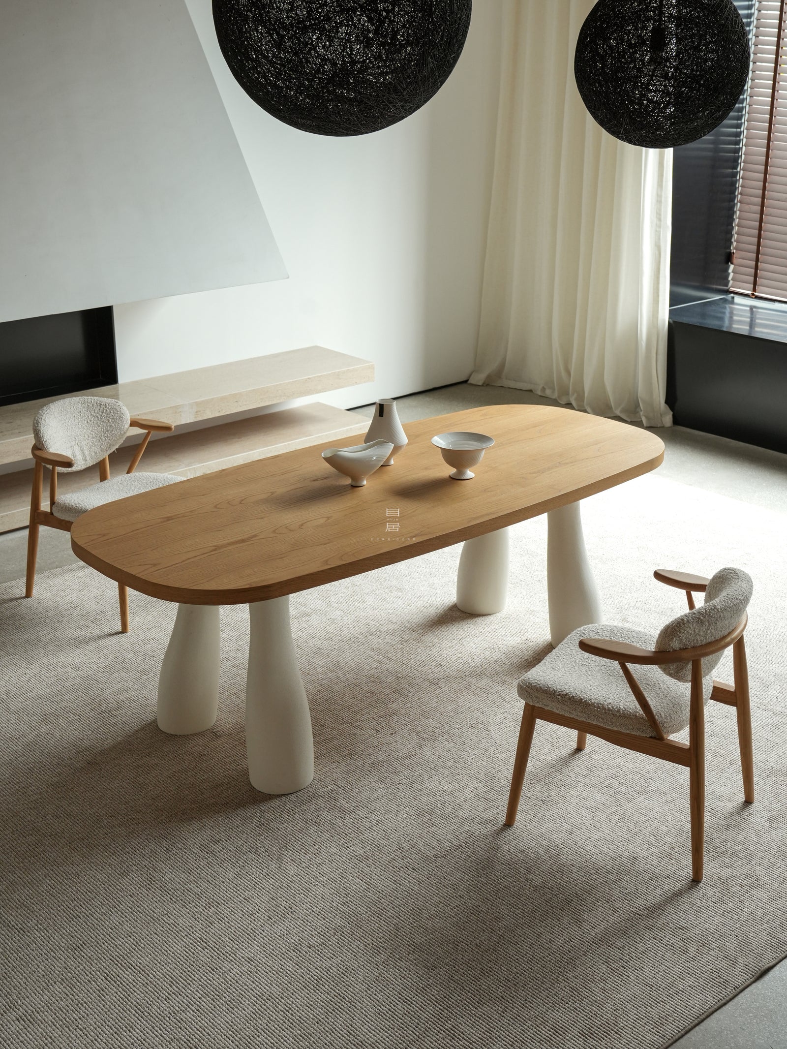 One silhouette. Your dimensions, comfort and finish.