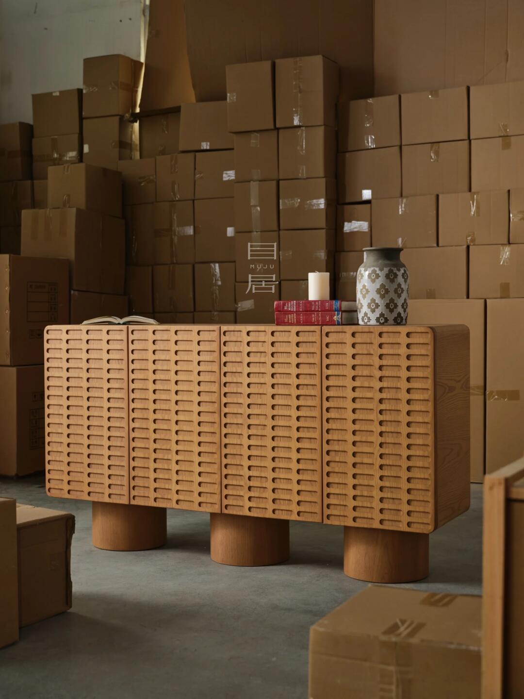 One silhouette. Your dimensions, comfort and finish.