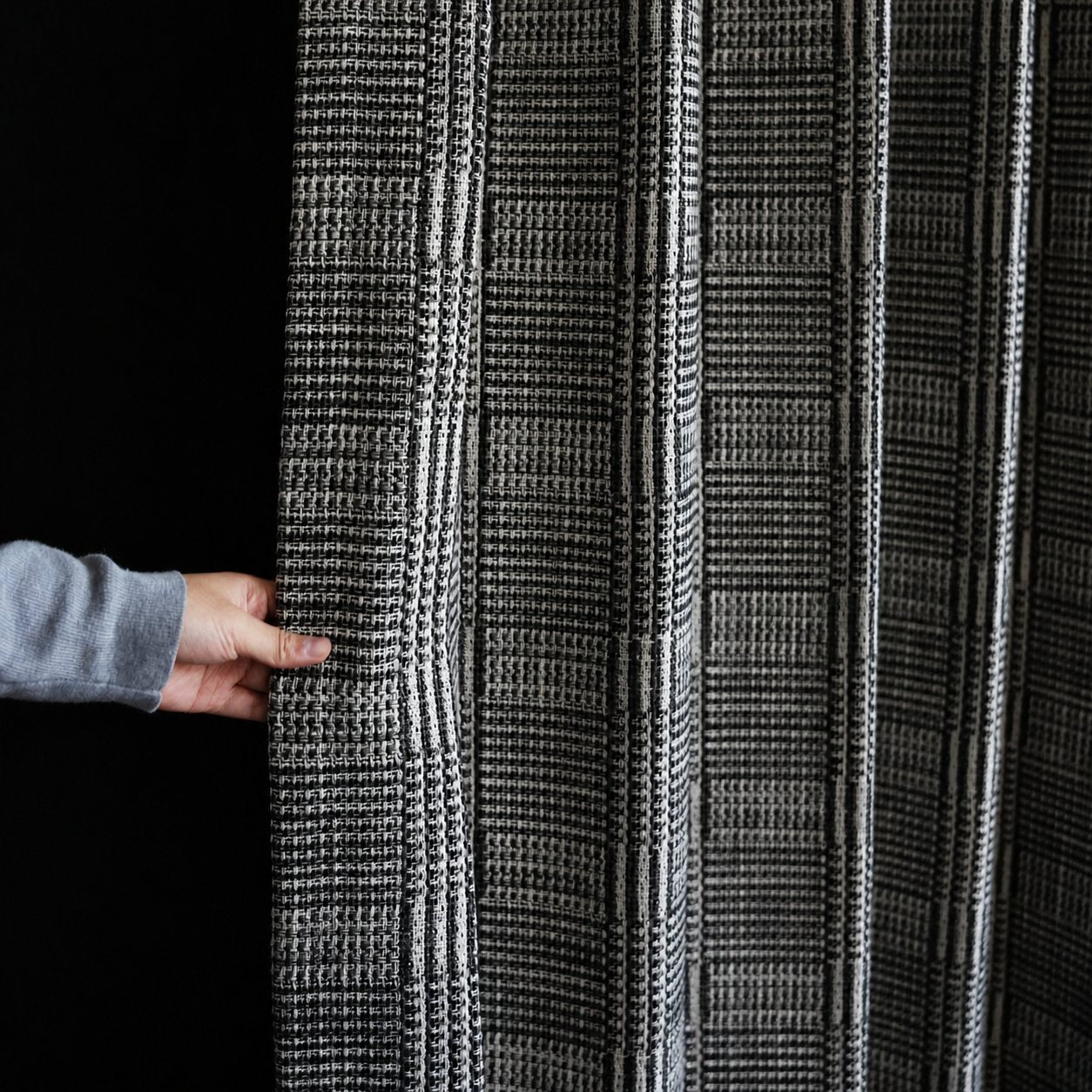 One silhouette. Your dimensions, comfort and finish.