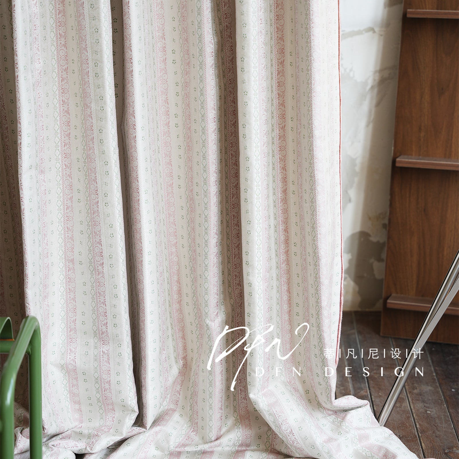 One silhouette. Your dimensions, comfort and finish.