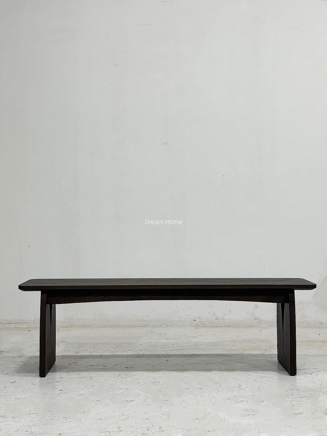 One silhouette. Your dimensions, comfort and finish.