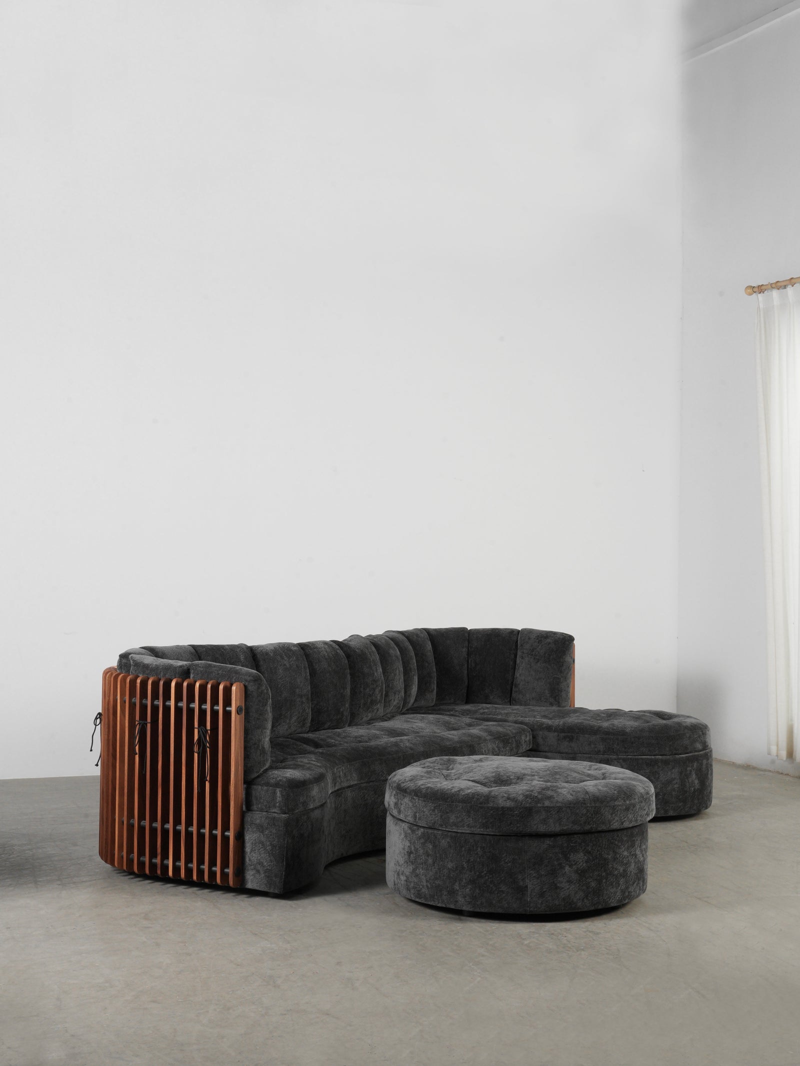 One silhouette. Your dimensions, comfort and finish.