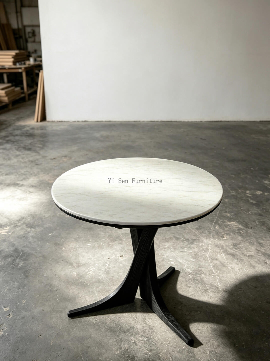 One silhouette. Your dimensions, comfort and finish.