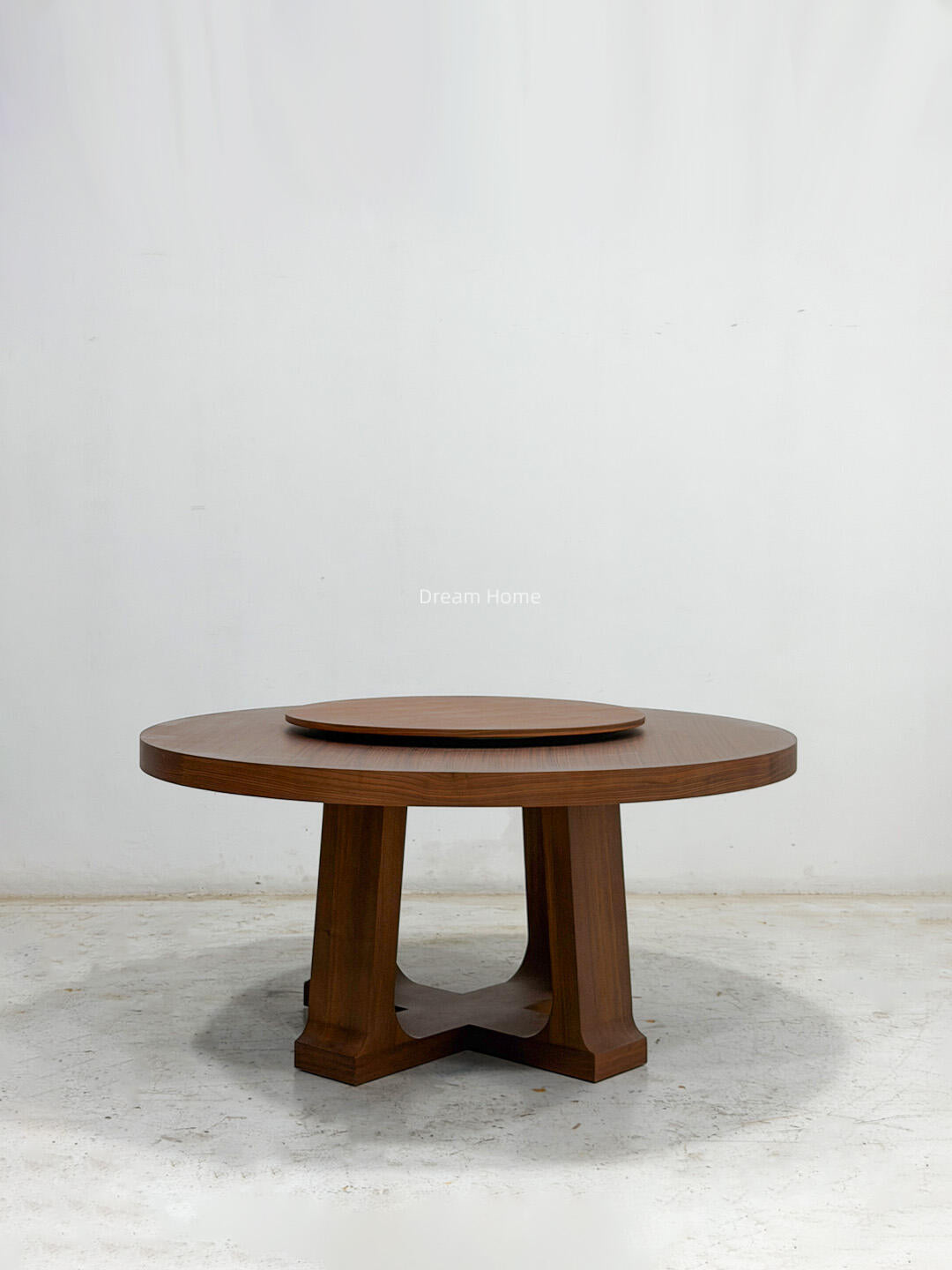 One silhouette. Your dimensions, comfort and finish.