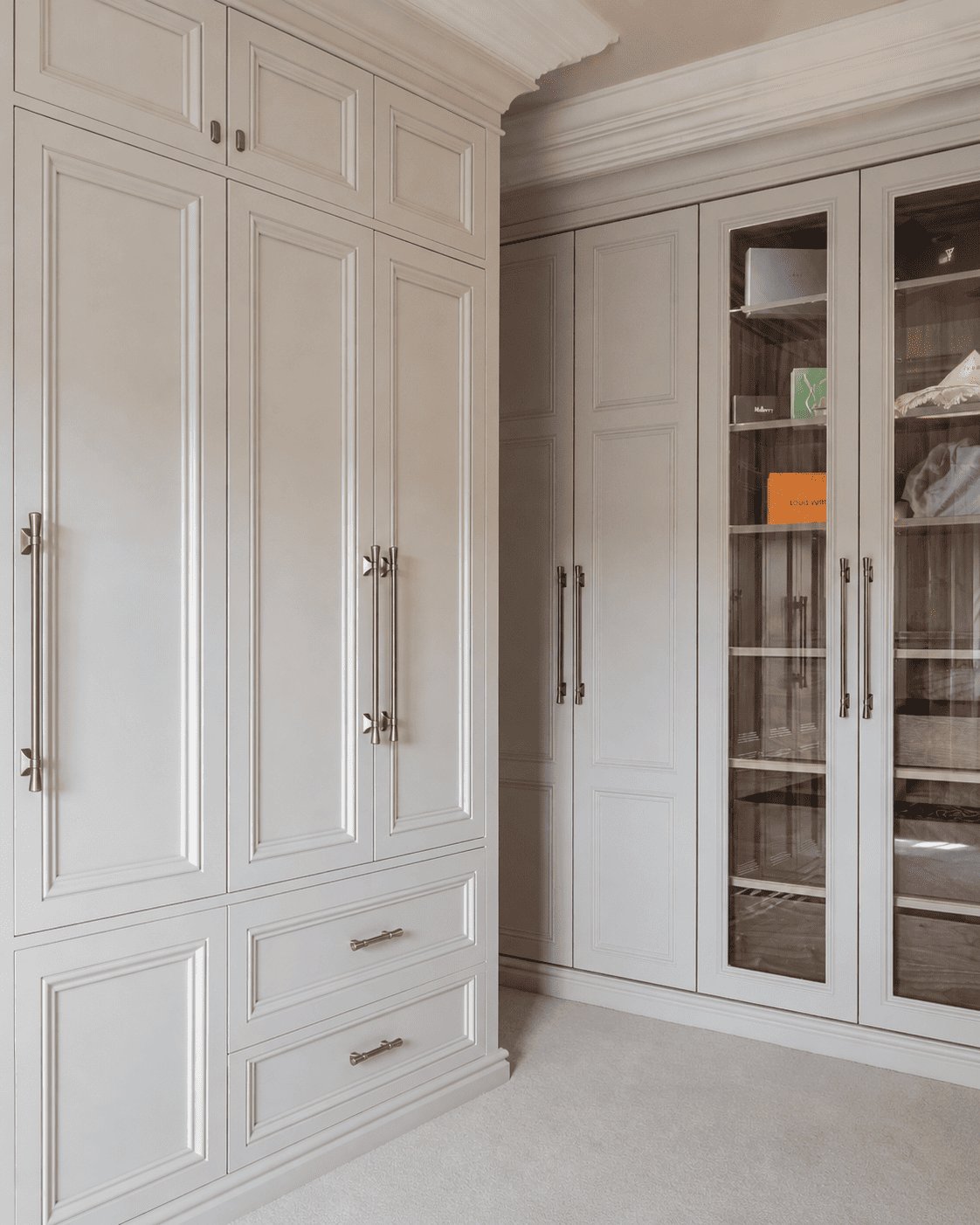 Heritage Collection mirrored panel and hallway