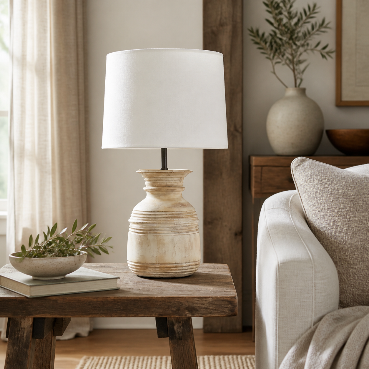 One silhouette. Your dimensions, comfort and finish.