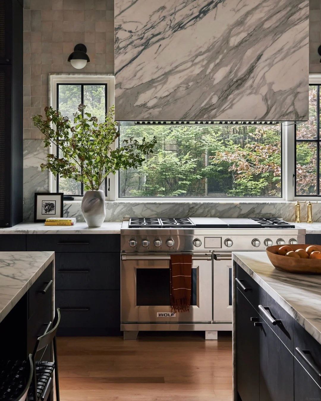 Let a dramatic stone backsplash become the focal point