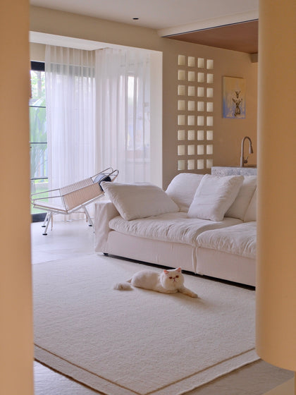 Easy Bloom Area Rug — interior view 05