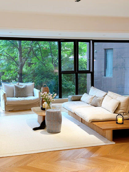 Easy Bloom Area Rug — interior view 06