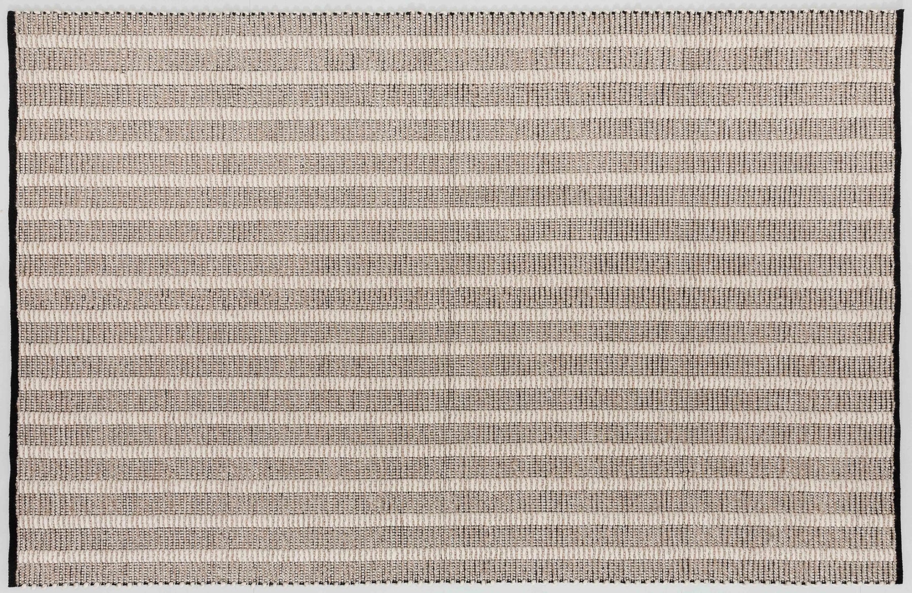 Harta Bloom Area Rug — product view 04