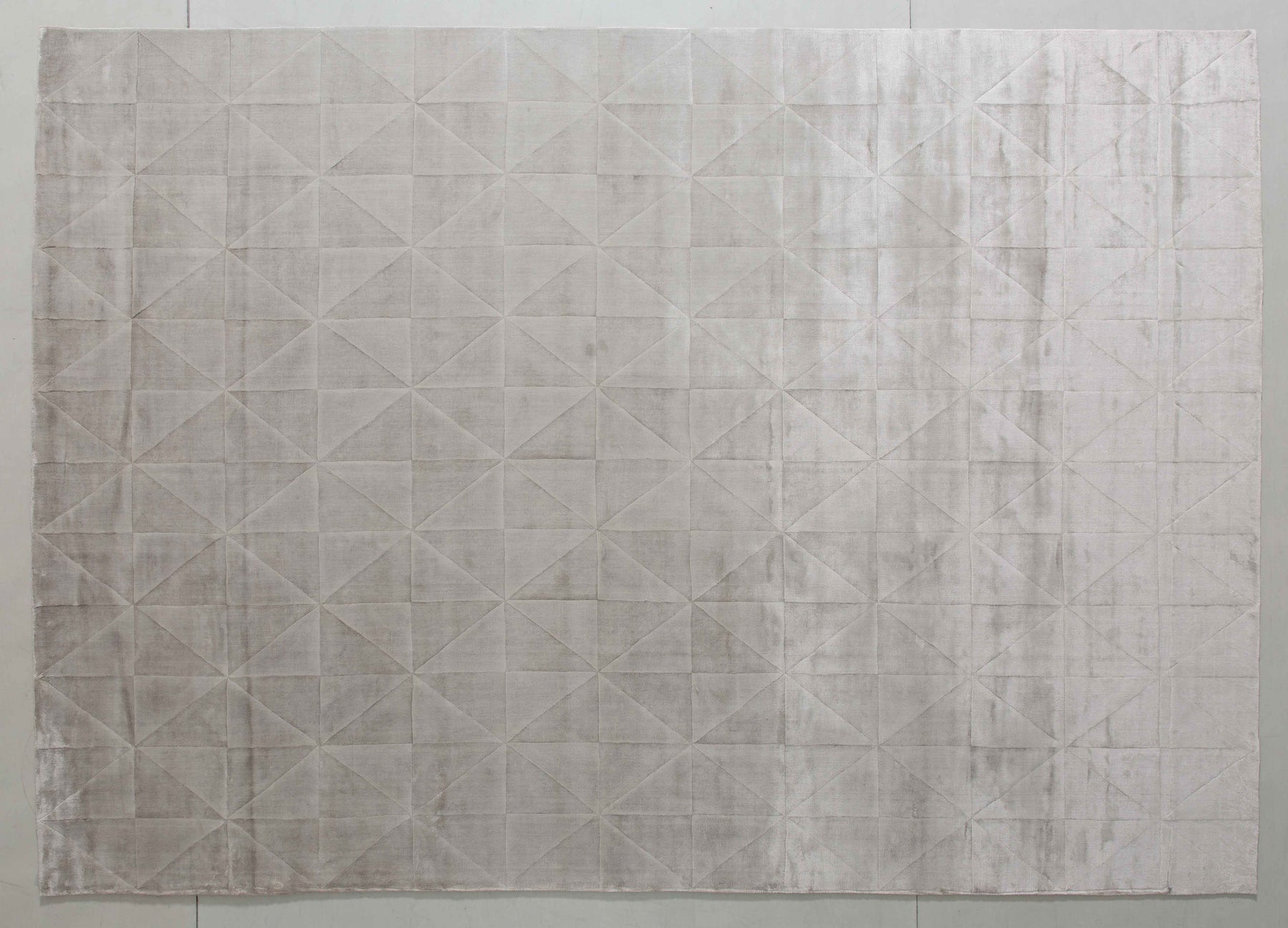 Teana Arc Area Rug — product view 01