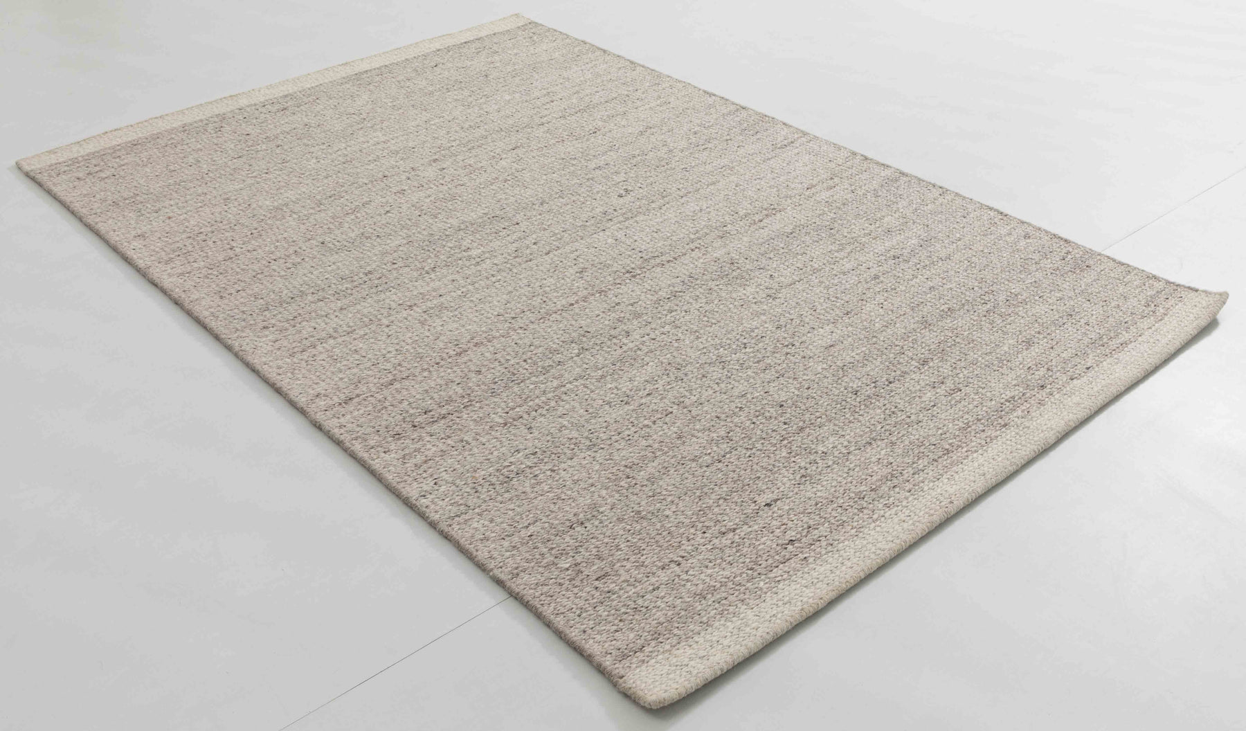 Bus Atlas Area Rug — product view 02