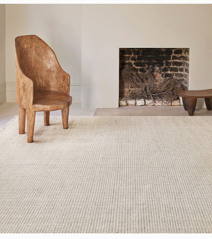 Minimalist Arc Area Rug — interior view 07