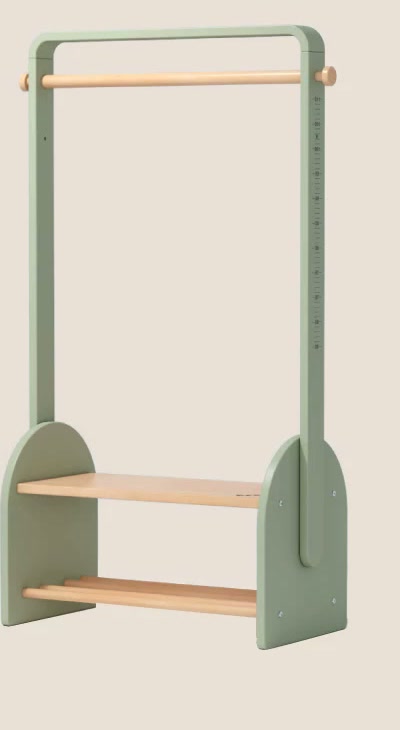  Bean Green clothing rack with height scale and lower storage base