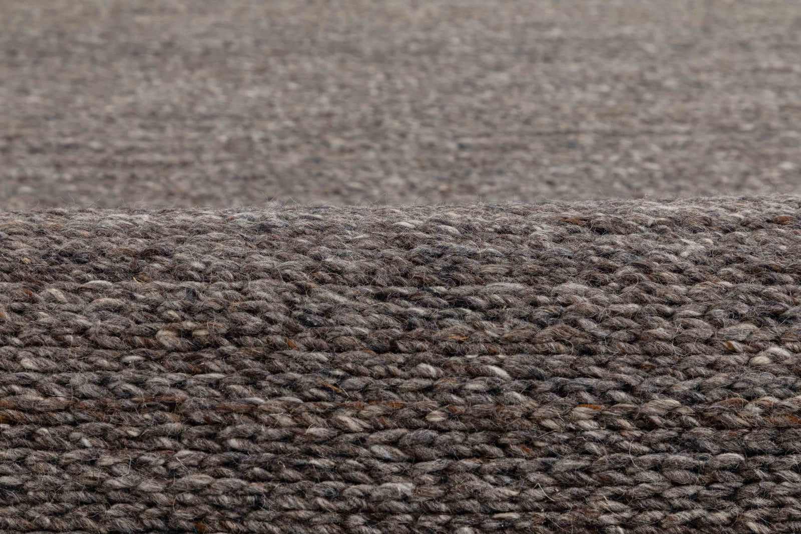 One silhouette. Your dimensions, comfort and finish.
