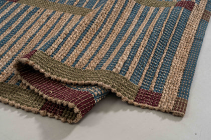 Huegem Bloom Area Rug — product view 03