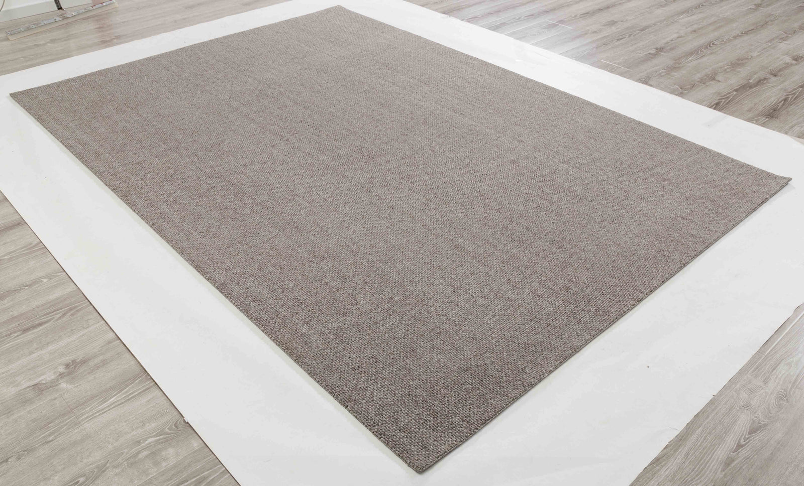 One silhouette. Your dimensions, comfort and finish.