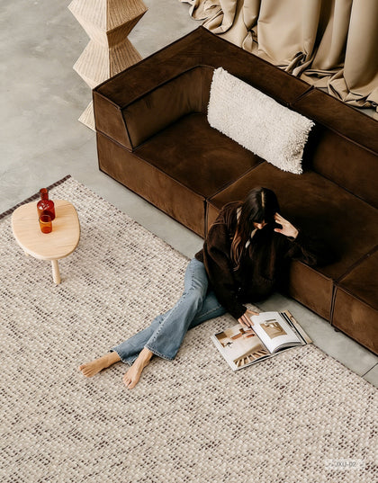Serenitas Arc Area Rug — interior view 08