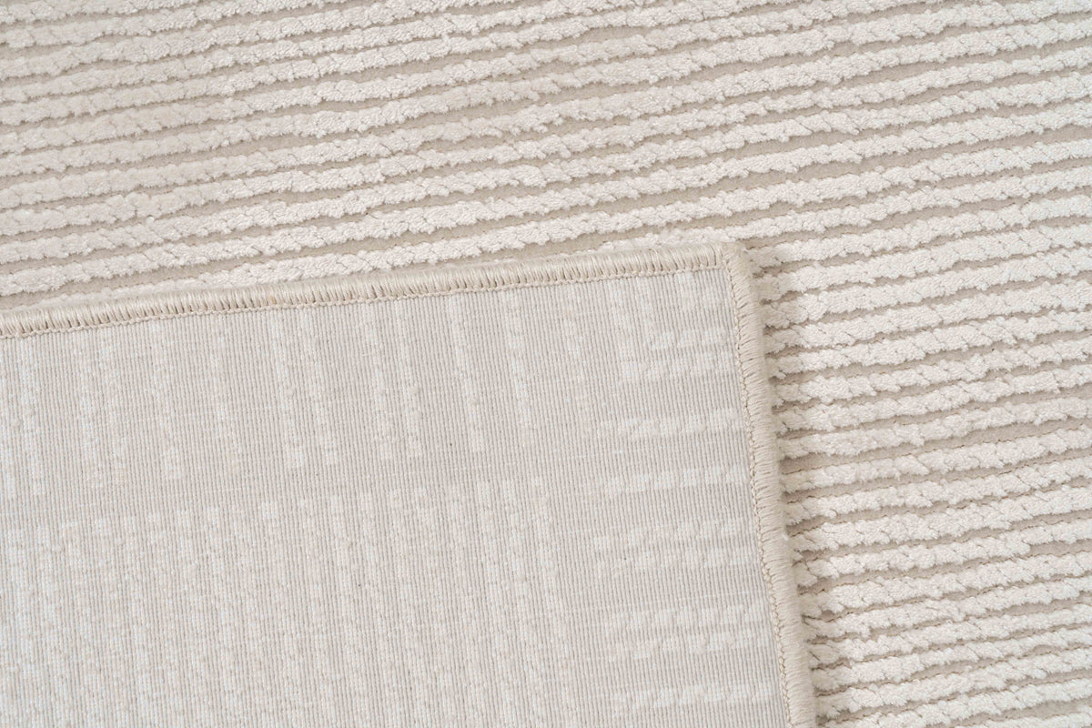 One silhouette. Your dimensions, comfort and finish.