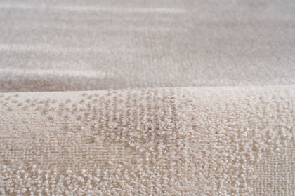 Garden Halo Area Rug — product view 04