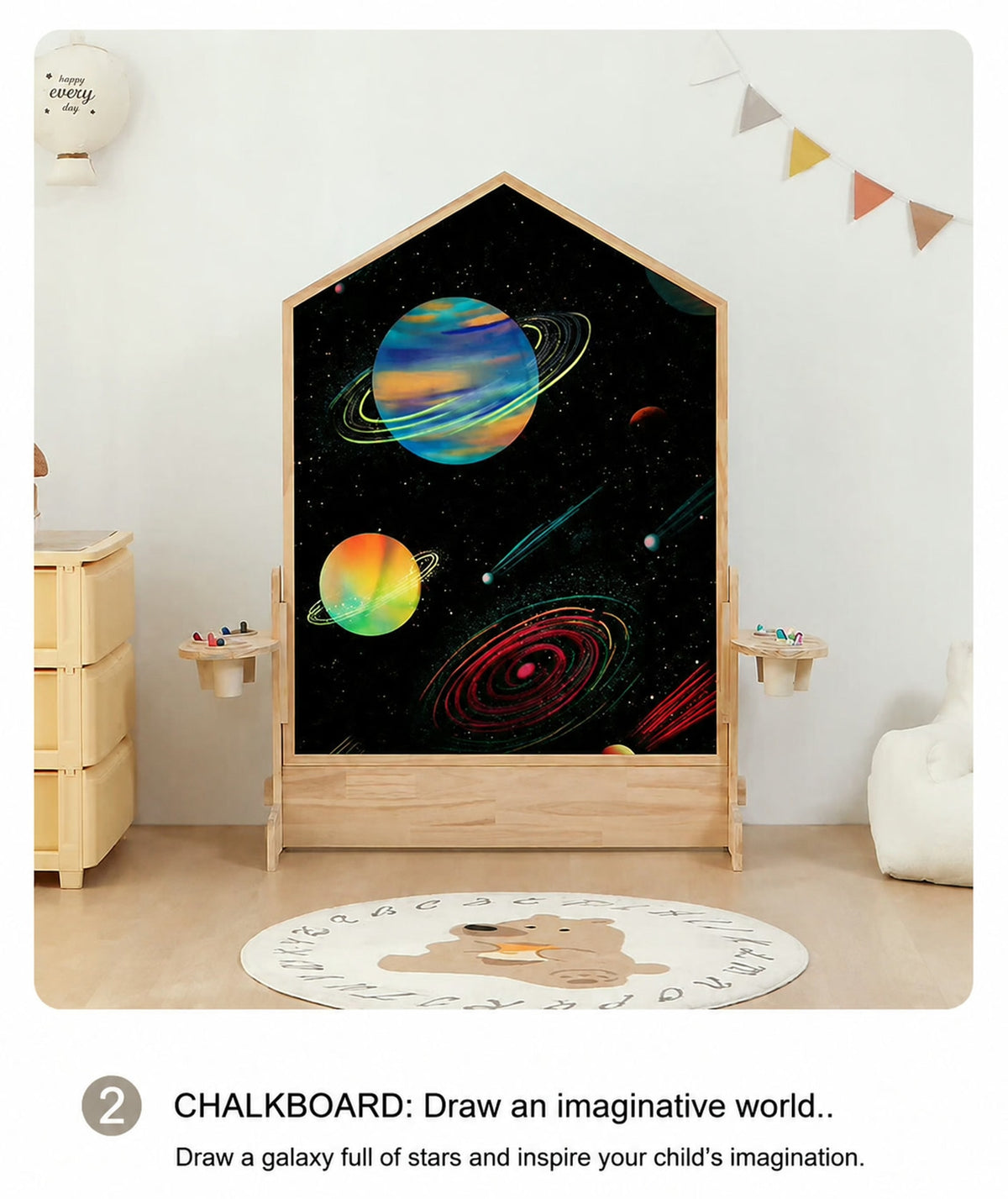  Chalk drawing on the house-shaped black surface