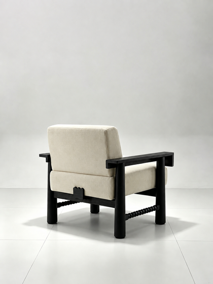 Aurelia Vista Armchair