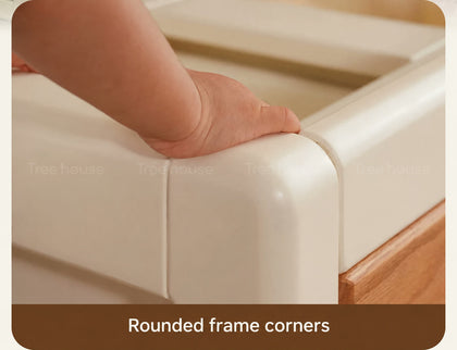  Close-up of the warm-white rounded frame corner