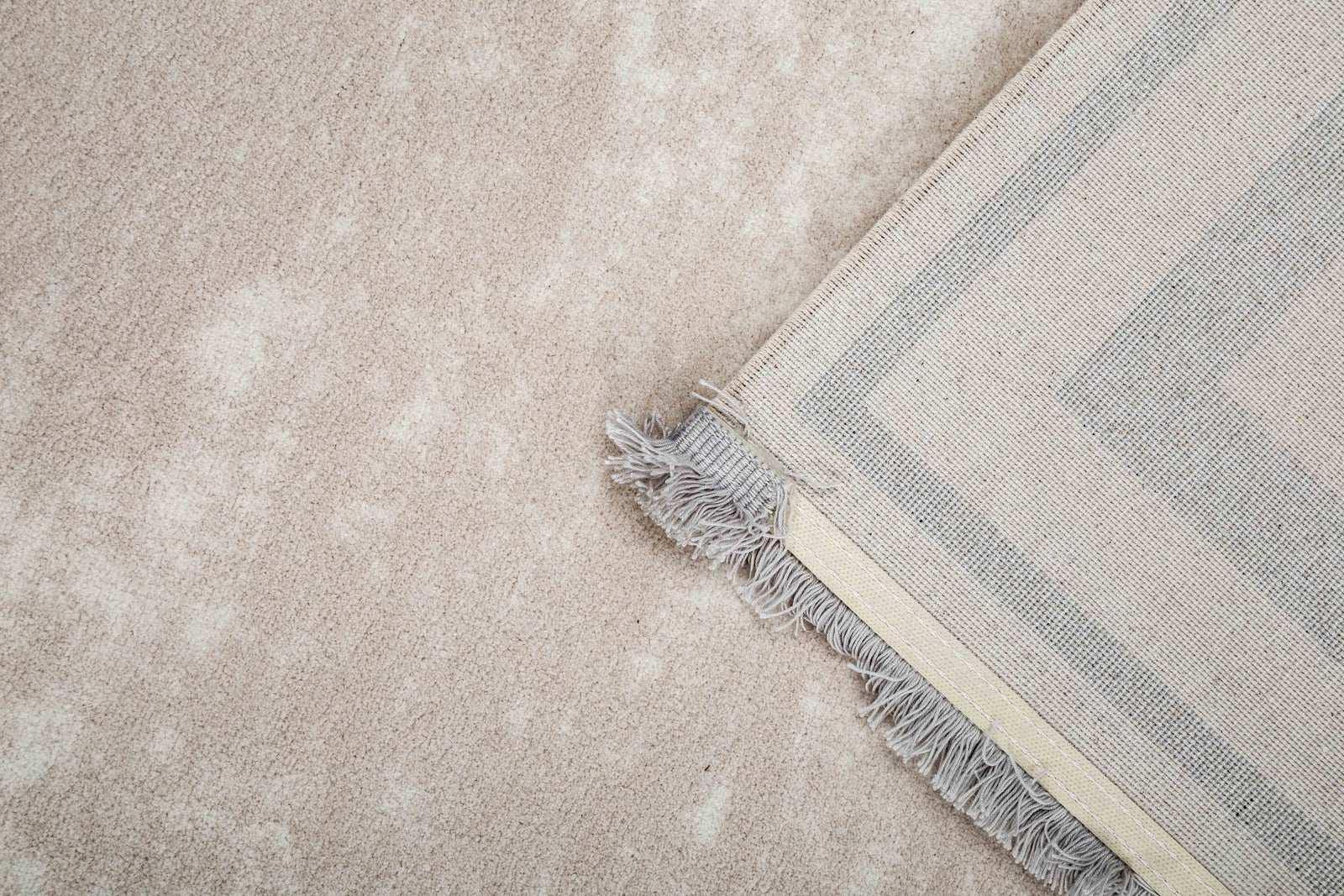One silhouette. Your dimensions, comfort and finish.