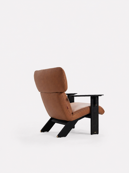 Kestrel Form Lounge Chair