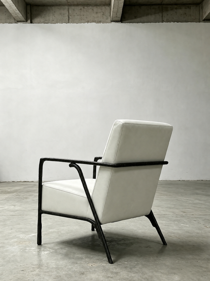 Dahlia Vista Armchair