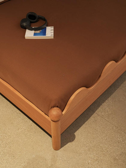 Dahlia Lane Bed