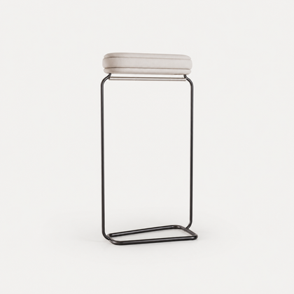 Mumo Sculptural Object A00238 — clean catalog product view